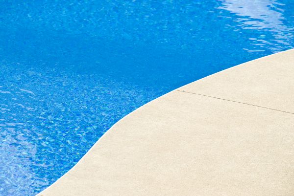 Cost of Pool Deck Paving in Tehachapi