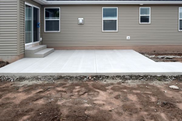 Patio Concrete Replacement in Tehachapi