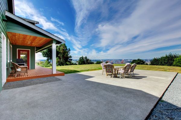 Backyard Concrete Paving in Tehachapi