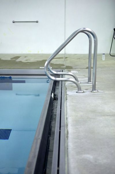 Poolside Concrete Paving in Tehachapi