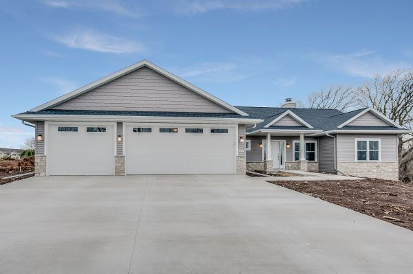 Driveway Concrete Laying in Tehachapi