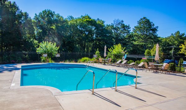 Cost of Pool Paving Installation in Tehachapi