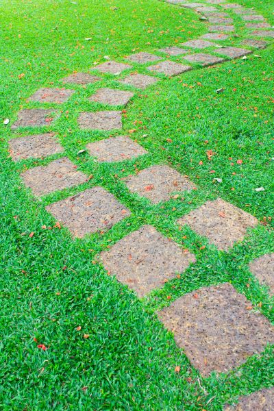 Backyard Pathway Construction in Tehachapi